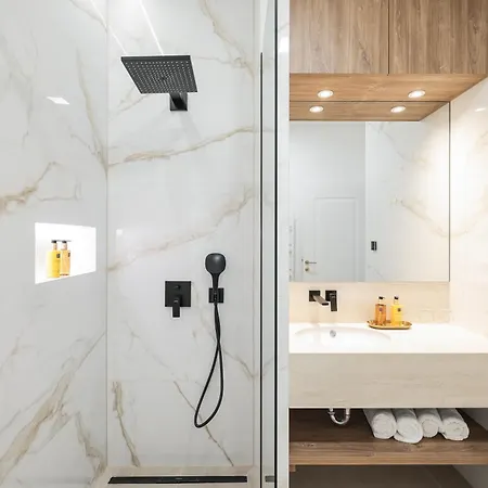 De Pusterla Luxury זאדאר